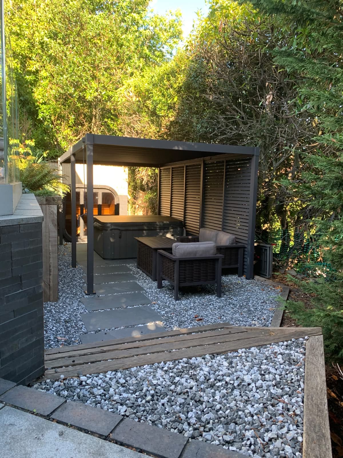 New garden in Sandhurst in Sandhurst